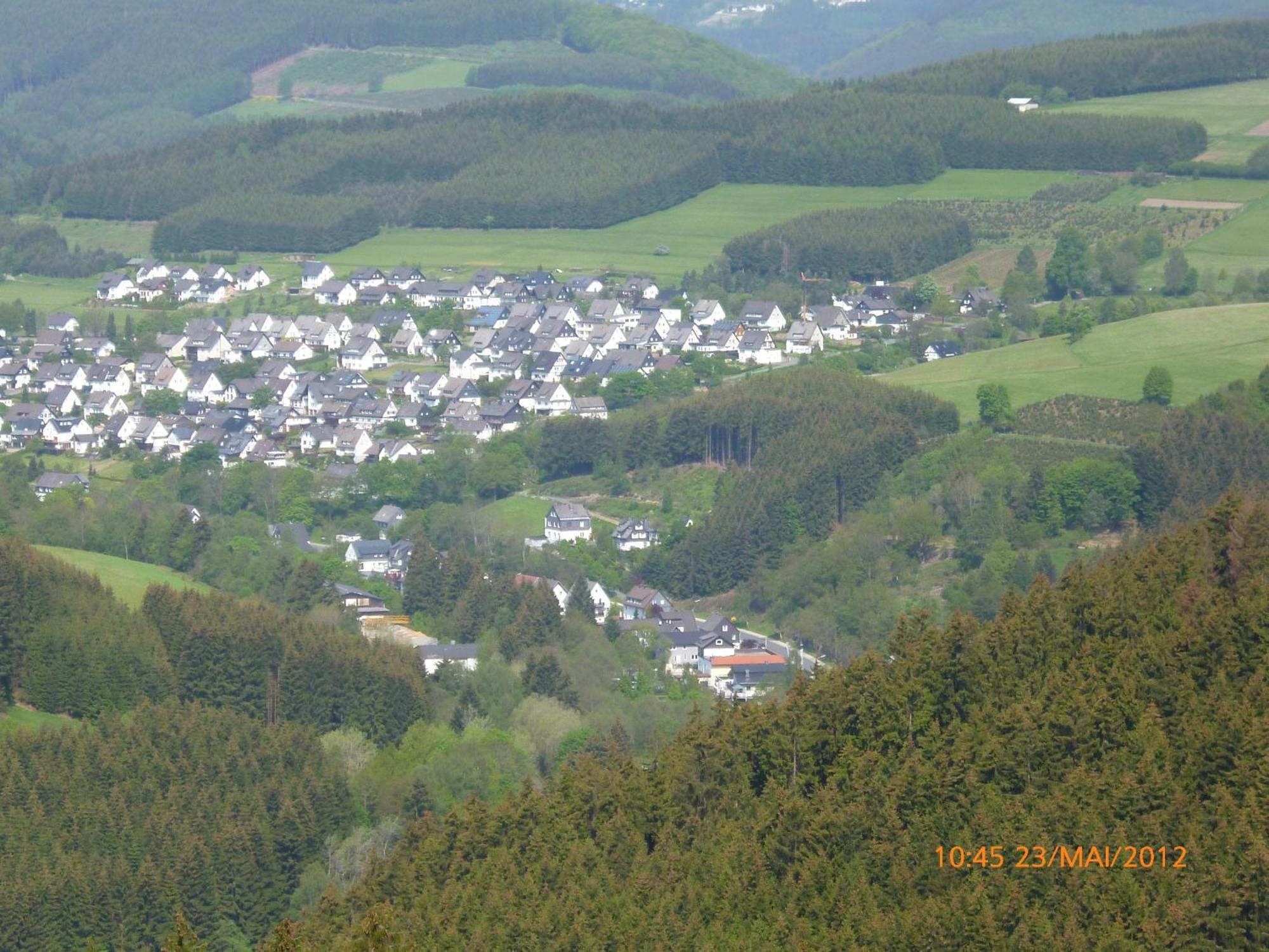 Ferienwohnungen Luge - Winterberg Phòng bức ảnh